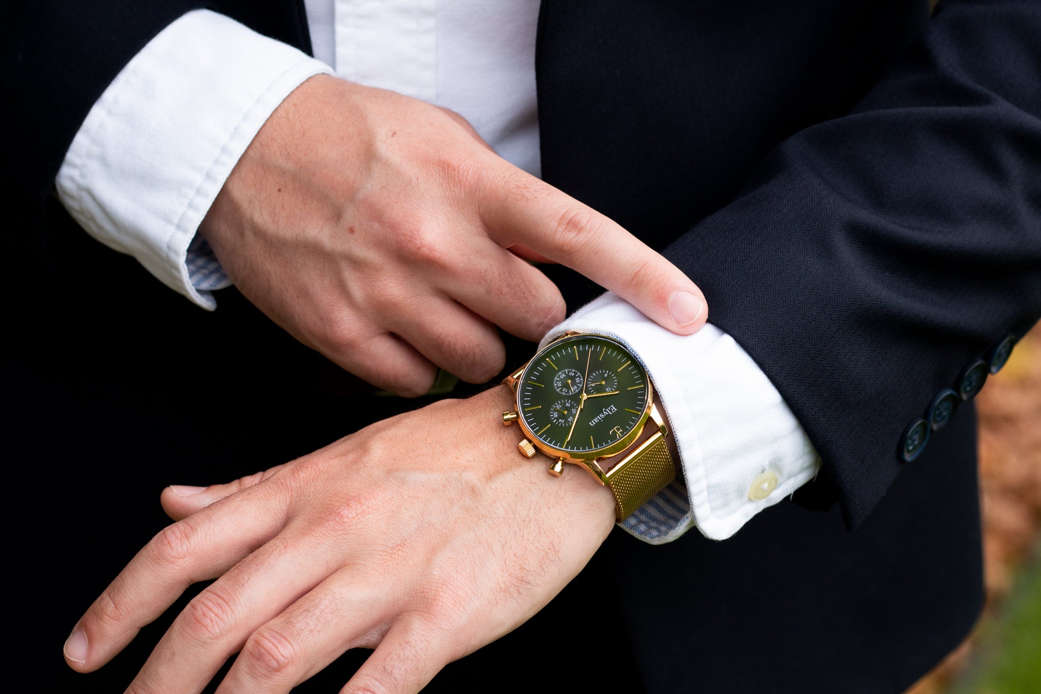 elysian-gouden-heren-horloge-zwart-plaat-goud-mesh-horlogeband-ELYWM00132-extra2