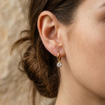 elysian-oorbel-goud-ELYEW0012-model