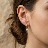 elysian-oorbel-goud-ELYEW0012-model